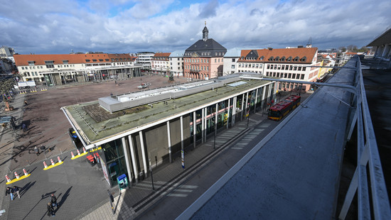 Stadt Hanau: Streit um Einwohnerzahl sorgt für Finanzwirbel