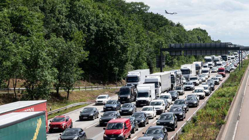 Deutlich mehr Stau in Hessen während der Sommerferien