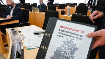Hätte Lübcke-Mord verhindert werden können? - Landtag ist uneinig