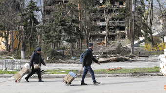 "Arbeitsbesuch" in besetzen Gebieten: Putin in Mariupol