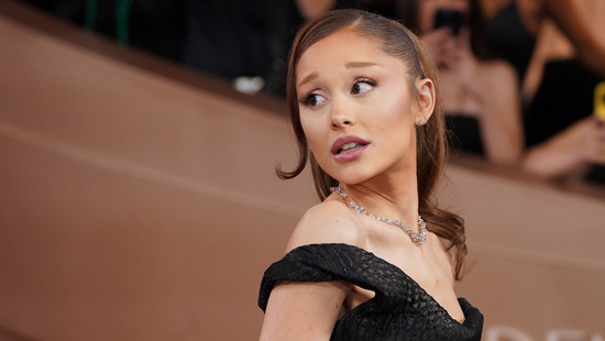 Ariana Grande Hate That I Made You Love Me
