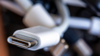 USB-C: Einheitliche Ladebuchse für alle Laptops in der EU