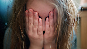 Hessens Kommunen schlagen Alarm: Zu wenig Plätze für gefährdete Kinder