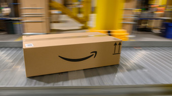 Weihnachtsgeschäft: Drohende Lieferengpässe im Einzelhandel