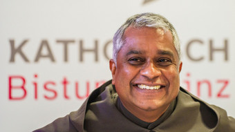 Neuer Weihbischof: Mainz begrüßt Pater Joshy