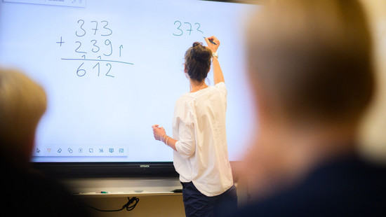 Hessen will Referendariat für Lehrer verkürzen