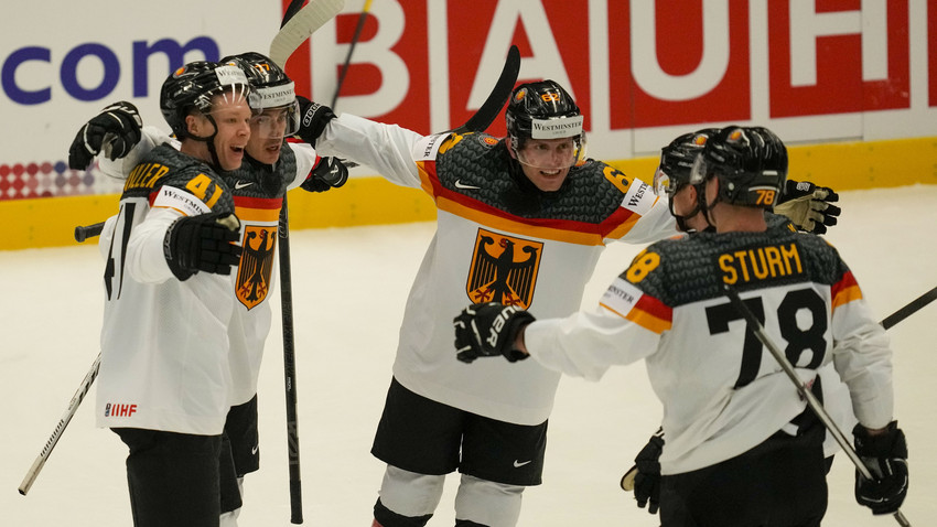 Vize-Weltmeister Deutschland startet mit Sieg in Eishockey-WM
