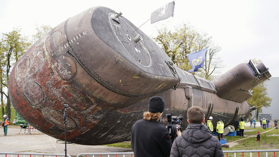 Technikmuseum in Speyer: Test-Drehung des Mega-U-Boots U17 erfolgreich