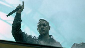 DJ- Star Diplo legt bei Kindergartenfeier seines Sohnes auf