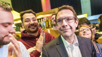 OB-Stichwahl in Darmstadt: Benz wird Oberbürgermeister - Machtwechsel