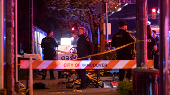 Auto fährt bei Straßenfest in Menge - elf Tote in Vancouver