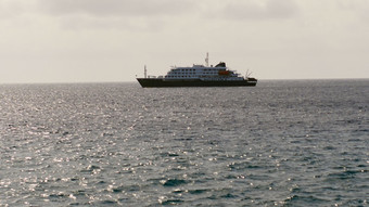Hantavirus-Ausbruch auf Schiff: Ein deutscher Passagier tot