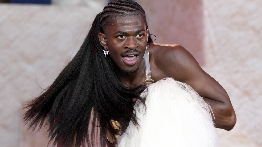 lil nas x: entschuldigung für sein neues musikvideo