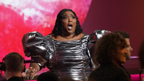 lizzo und adele: besoffen bei den grammys