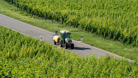 17-Jähriger fährt mit geklauten Traktor durch Schenklengsfeld
