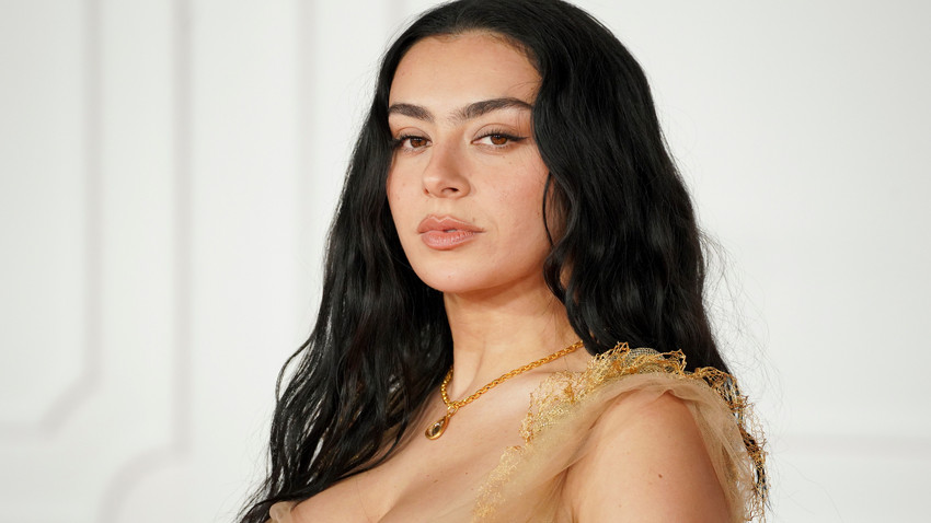 Charli XCX Wuthering Heights