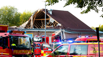 Supermarktdach stürzt in Ratzeburg ein - 12 Verletzte