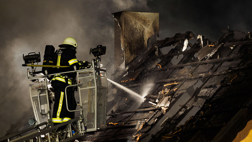 Zwei Ponys gestorben: Scheunenbrand in Weimar-Oberweimar