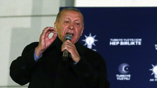 Erdogan verfehlt Mehrheit in Türkei - Entscheidung erst in Stichwahl