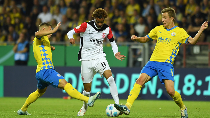 DFB-Pokal-Pflicht erledigt: Eintracht Frankfurt siegt in Braunschweig