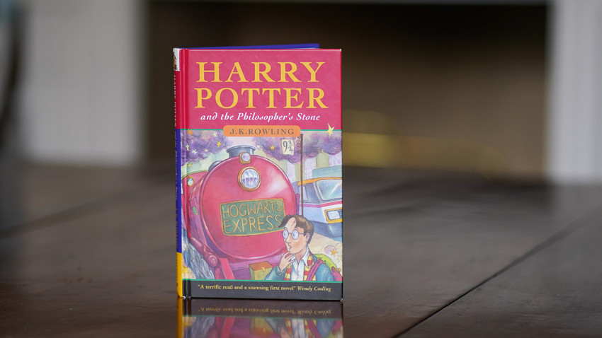Erstausgabe von Harry Potter für 45.000 Pfund versteigert