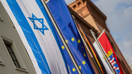Israel-Flagge am Hessischen Landtag angezündet: Staatsschutz ermittelt