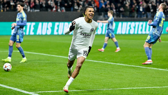 4:1-Heimsieg gegen Ajax: Eintracht macht EL-Viertelfinale perfekt
