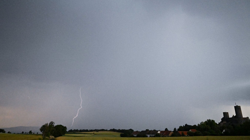 37 Grad, Gewitter und Sturm: Das kommt jetzt auf Hessen zu