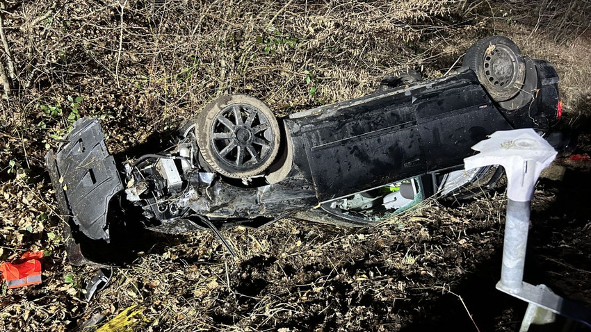 Nach Unfall in Kaufungen: Autofahrer versteckt sich auf Hochsitz