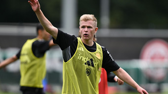 Eintracht feiert Sieg gegen Louisville dank Burkardt