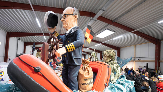 Für den Rosenmontagsumzug: Mainzer Motivwagen 2026