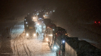 Schnee und Glätte in Hessen: Mehrere Unfälle, niemand schwer verletzt