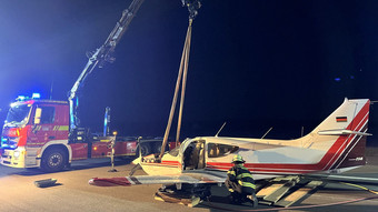 Mainz: Kleinflugzeug legt Bruchlandung hin - keine Verletzten