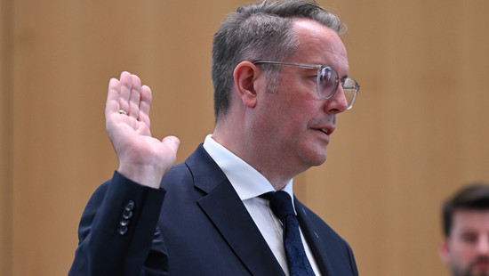 Neuer Ministerpräsident in Mainz: Schweitzer löst Malu Dreyer ab