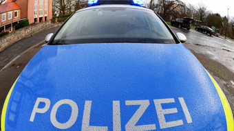 Polizei stoppt A66-Falschfahrer: Unfall knapp verhindert