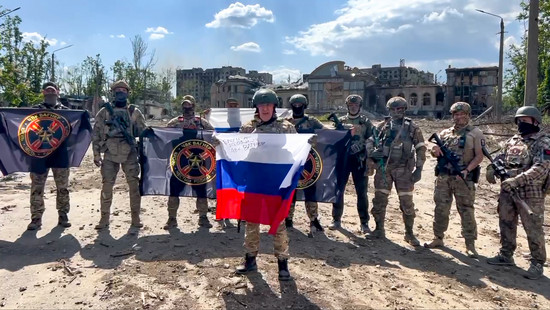 Ukrainisches Militär meldet weitere Vorstöße bei Bachmut