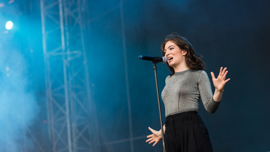 Lorde: Überraschung führt zu Polizeieinsatz