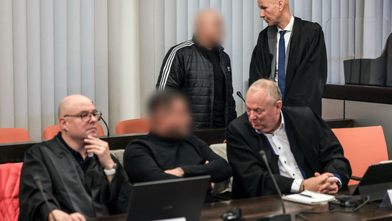 Schumacher-Erpressung: Angeklagte im Prozess schuldig gesprochen