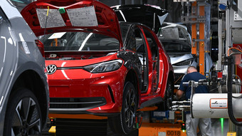 VW und Cupra rufen E-Autos in die Werkstatt - Brandgefahr