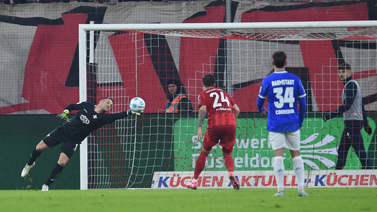 Nach 0:2-Rückstand: Darmstadt 98 erkämpft noch 2:2 gegen Düsseldorf