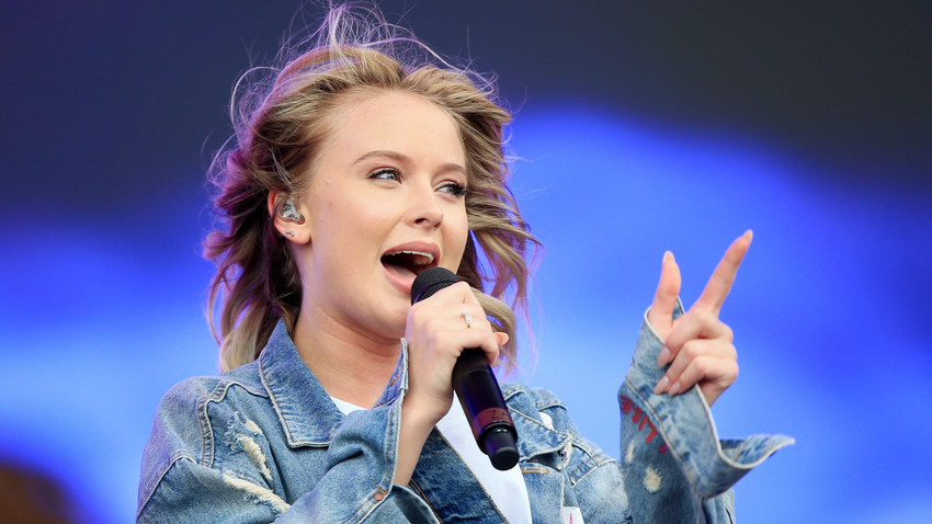 zara larsson: ausbildung zur helikopterpilotin