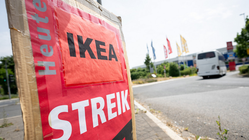 Tarifverhandlungen Einzelhandel: Verdi-Streiks bei H&M, REWE und Ikea