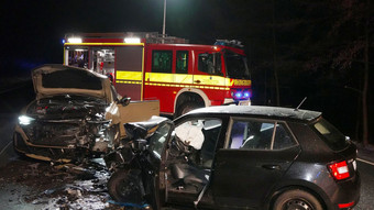 Autofahrer stirbt nach Frontalunfall auf B456 bei Bad Homburg