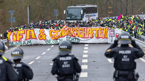 Nach Anti-AFD-Demos: Nur zwei Strafanzeigen gegen Polizisten