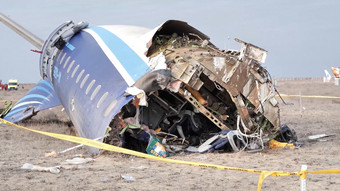 Flugzeugabsturz in Kasachstan: "Einwirkung von außen" als Ursache