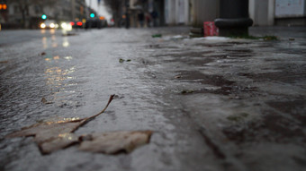 Eisregen und Glatteis in Hessen: Viele Unfälle in den Morgenstunden