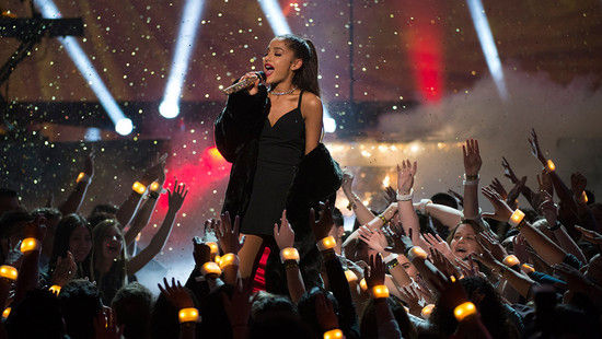ariana grande: duett mit ihrer nonna auf neuem album