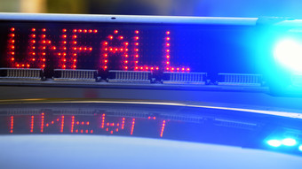 Nach Reisebus-Unfall auf A3 bei Bad Camberg - Neuer Crash am Stauende