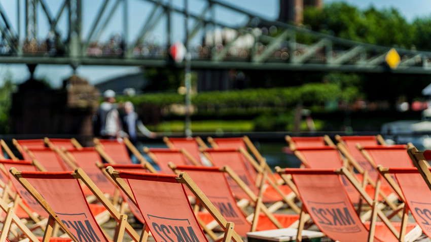 Hessens Beachclubs locken mit Sand, Sonne und Cocktails