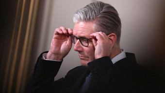 Der «standhafte» Premierminister: Starmer hält an sich fest